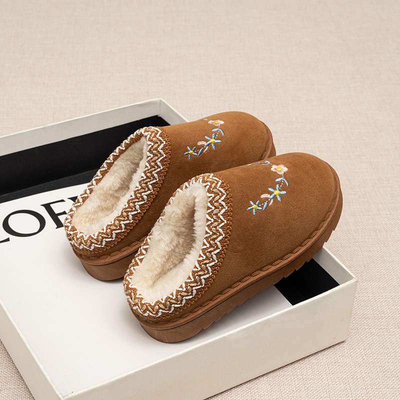 Dziecięce kapcie zimowe z haft – Embroidery Online recenzja i cena